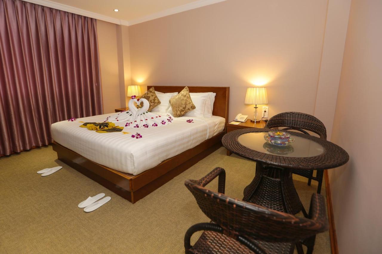 Grand Garden Hotel Yangon Esterno foto