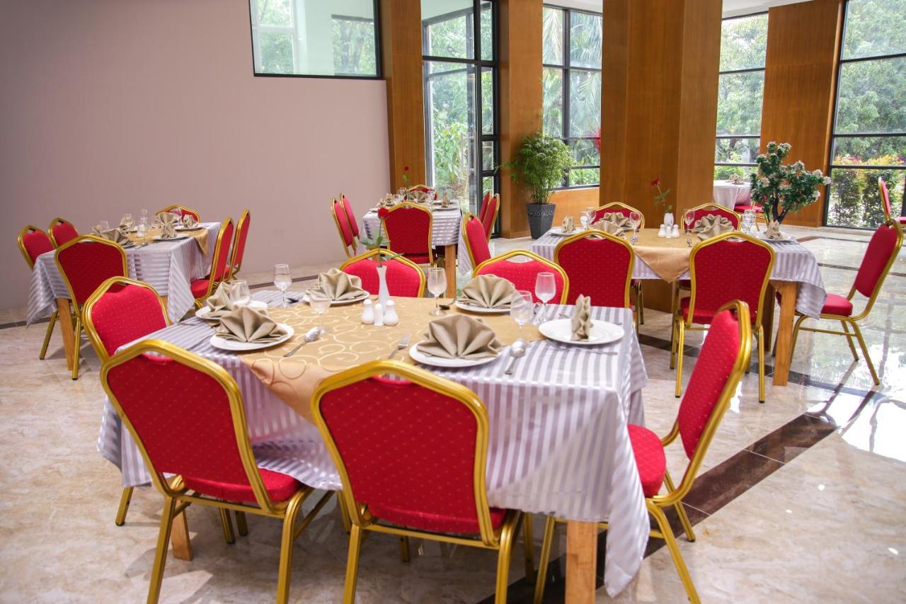 Grand Garden Hotel Yangon Esterno foto