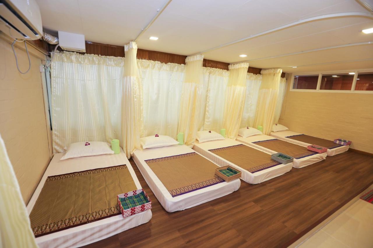 Grand Garden Hotel Yangon Esterno foto