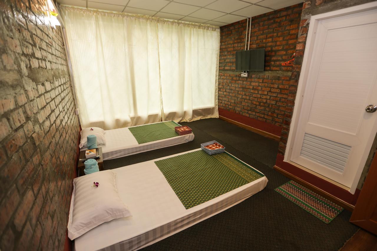 Grand Garden Hotel Yangon Esterno foto